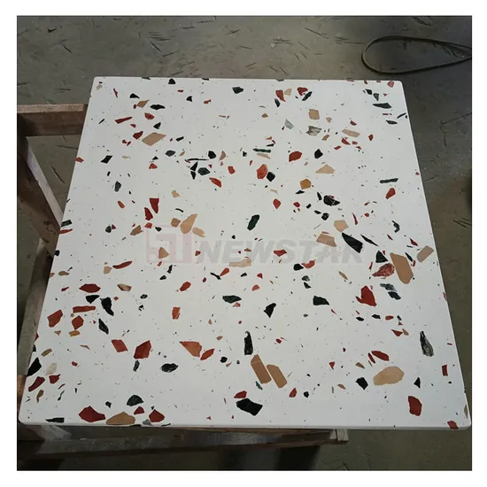 Tieles Terrazzo Vermelho Navio Fundo Branco